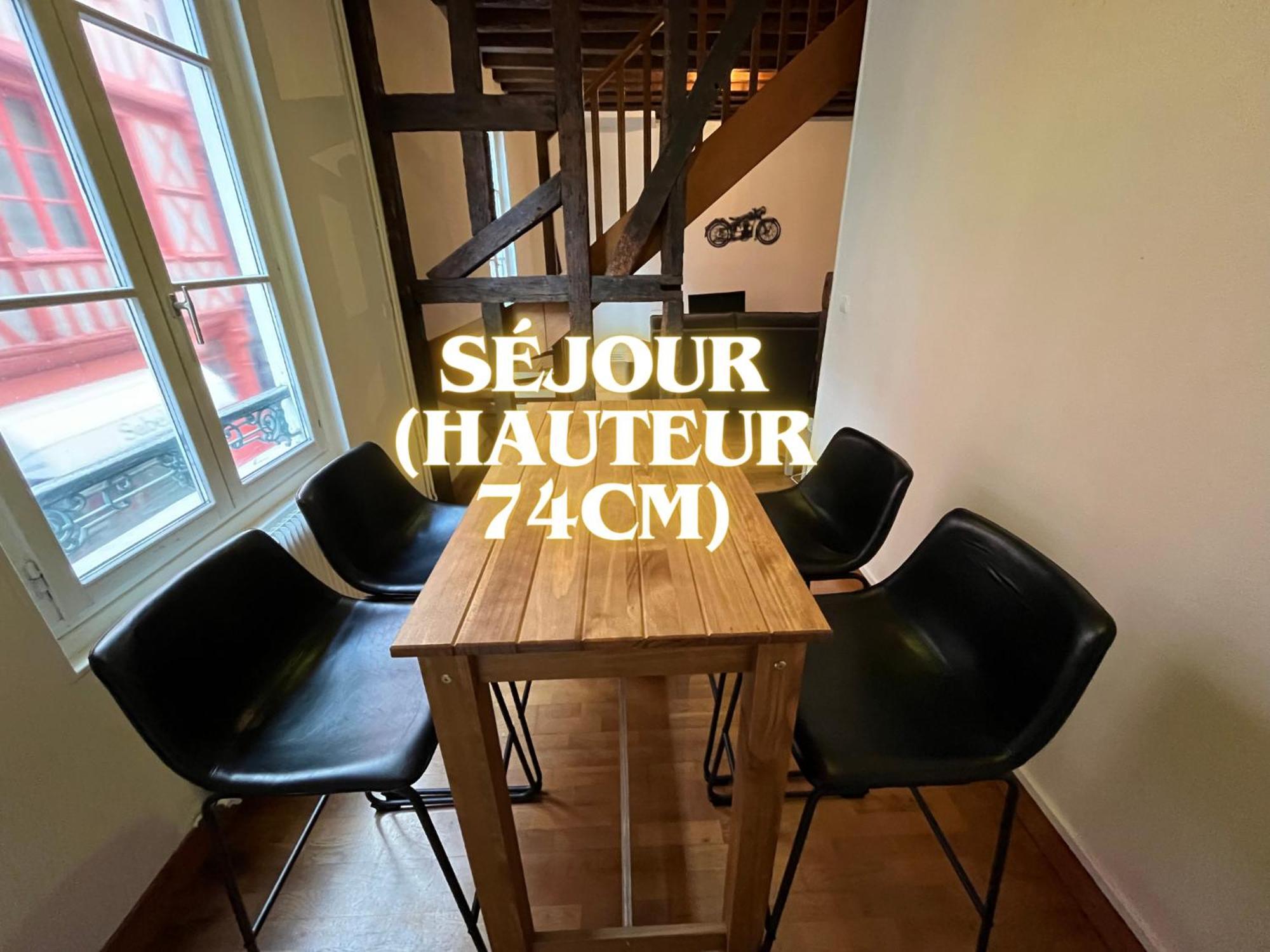 L'Atypique Mirebeau - T3 Duplex - Centre Historique Apartman Bourges Kültér fotó